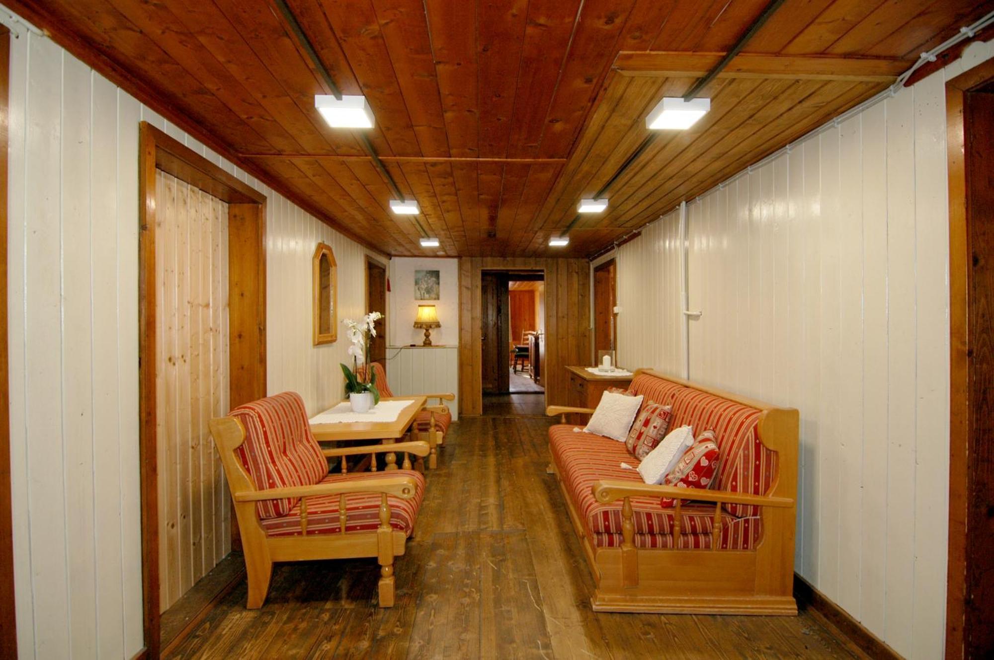 Ferienwohnung Walmendinger Haus Hirschegg  Zimmer foto