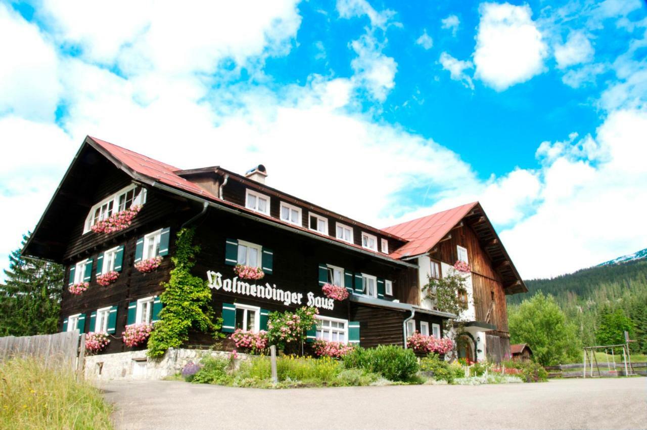 Ferienwohnung Walmendinger Haus Hirschegg  Exterior foto